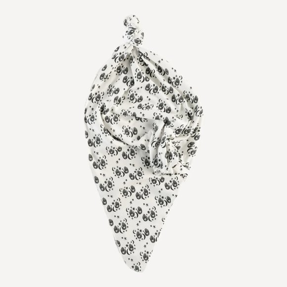 NWT Kate Quinn Mystical Stars & Moon Organic Cotton Single Layer Blanket Swaddle - Picture 1 of 2